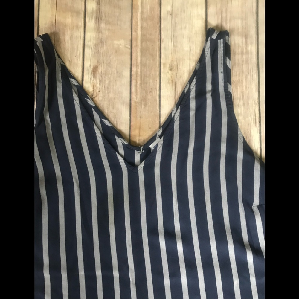 Tank top - Picture 2 of 4